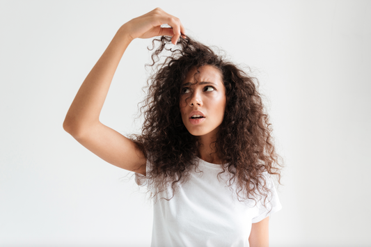 Tout savoir sur la porosité des cheveux : un élément clé pour une routine capillaire efficace
